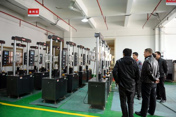 ?攀長特鋼高溫持久蠕變試驗(yàn)機(jī)項(xiàng)目提前通過階段驗(yàn)收